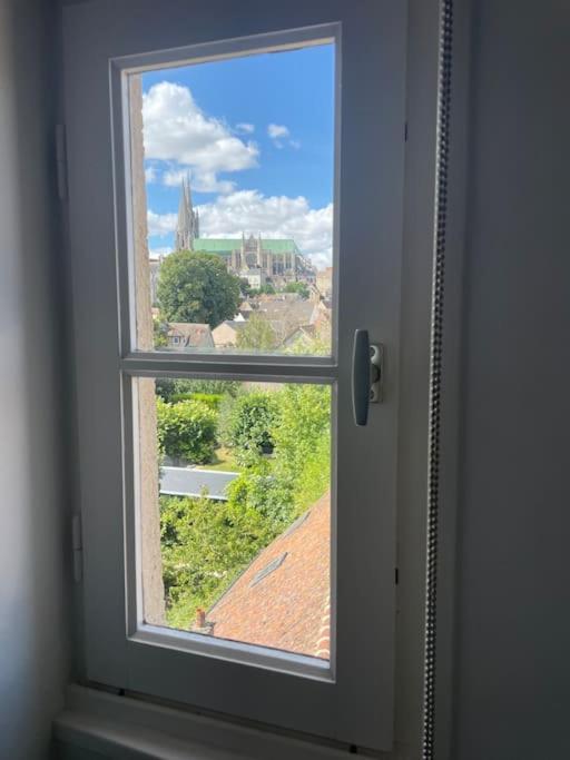 شقة Duplex Bord De L'Eure - Parking Inclus - Jolie Vue Sur La Cathedrale شارتر المظهر الخارجي الصورة